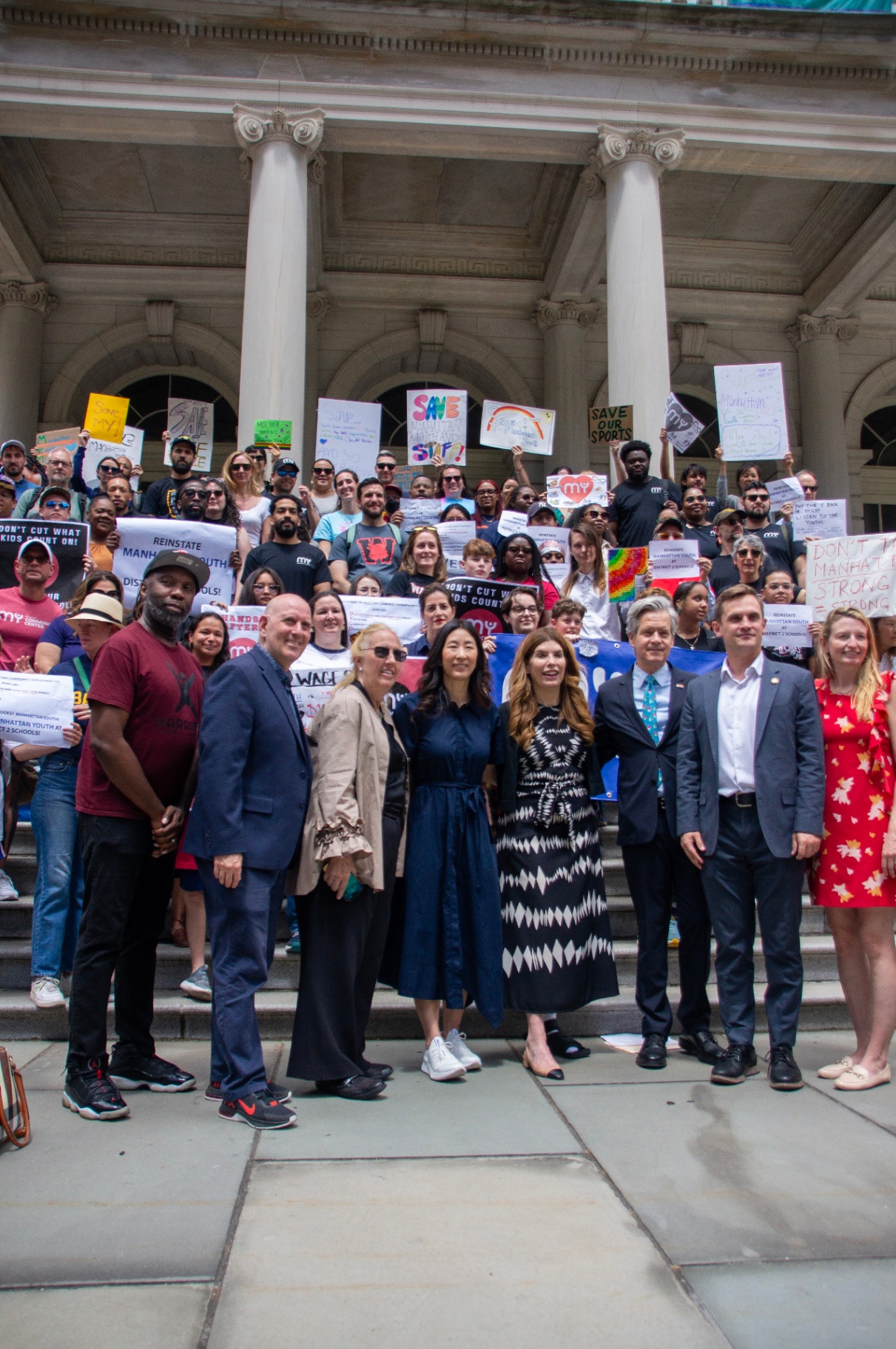 Group portrait on the City Hall steps.